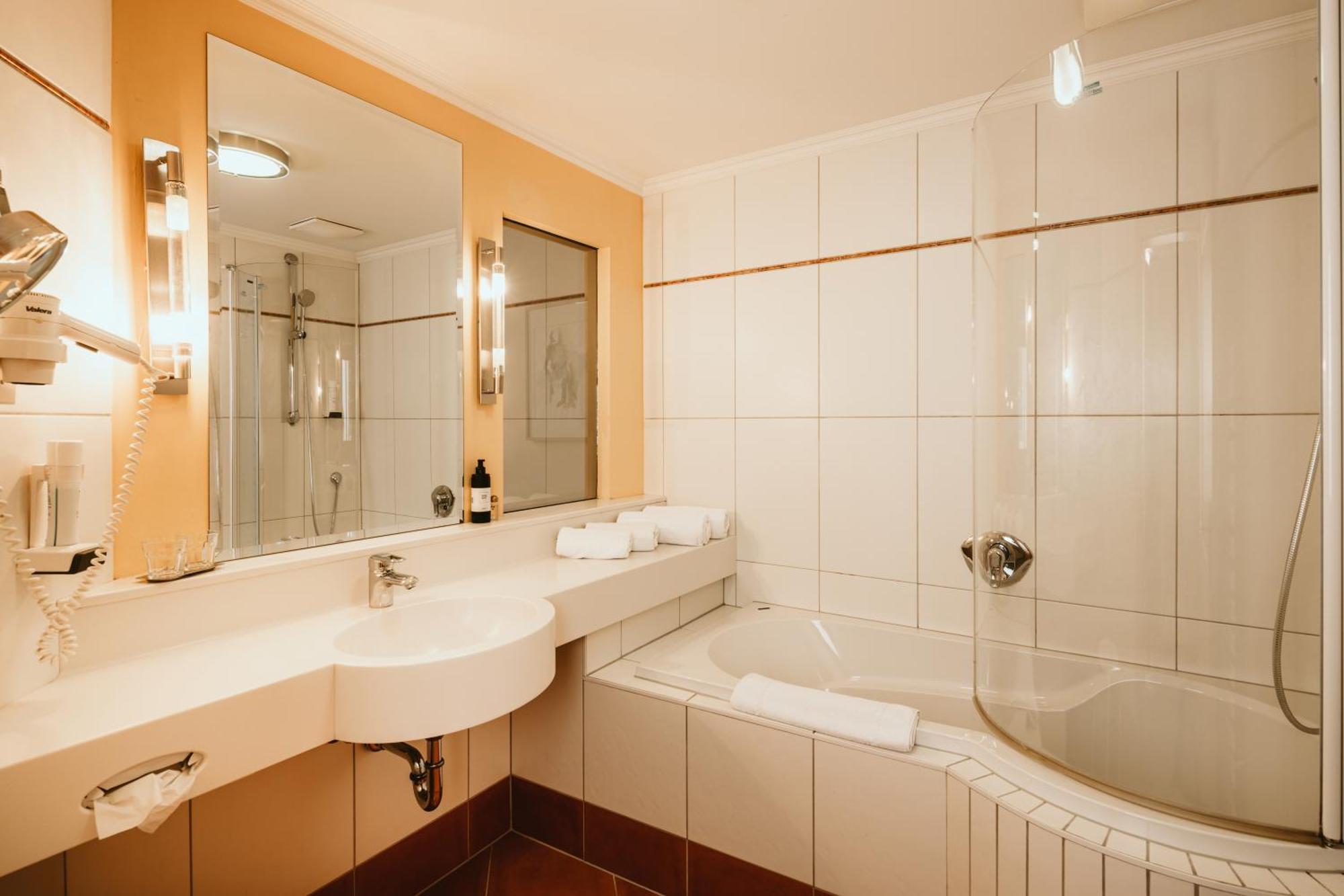 Hotel Steffner-Wallner เมาเทิร์นดอร์ฟ ภายนอก รูปภาพ